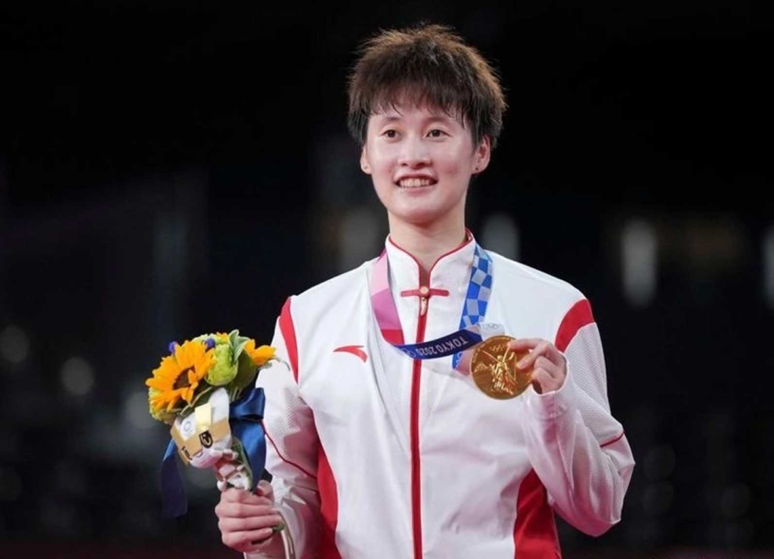 Chen Yufei: Sự kiên trì tạo nên nhà vô địch. Từ tấm HCV Olympic đến biểu tượng của tinh thần thép trên đường cầu