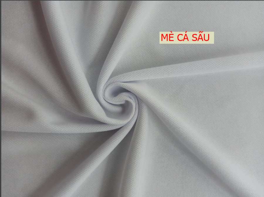 Bề mặt vải mè cá sấu với các mắt dệt nhỏ đặc trưng